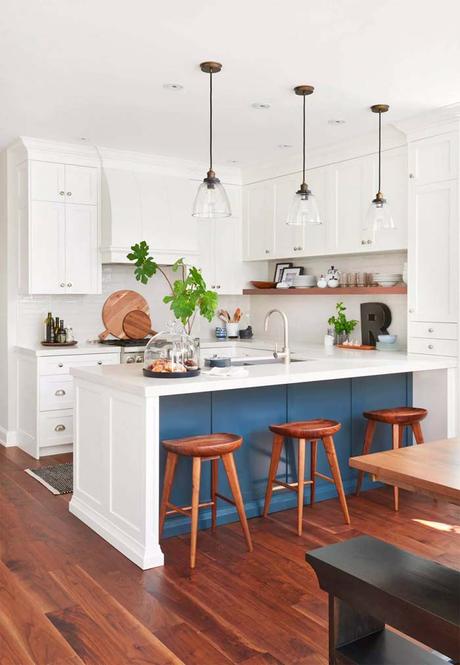 A U-shaped Kitchen With Bold Colors