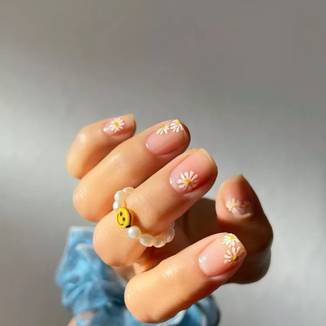 50 Classy Spring Nail Design Ideas That Will Make Your Friends Jealous