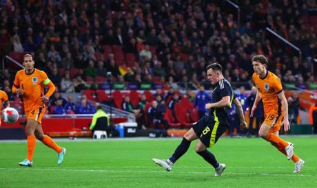 He had a good night: Scotland manager defends Hearts striker despite Dutch miss