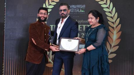 Astrologer Ravi Joshi: The Celestial Navigator of Love and Relationships