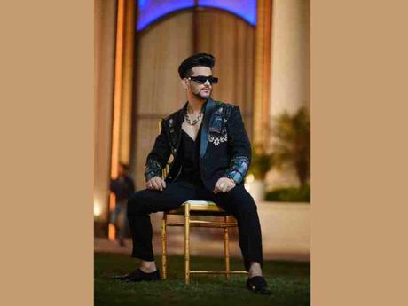 Rising Haryanvi Singer Vicky Thakur Takes the Music Scene by Storm