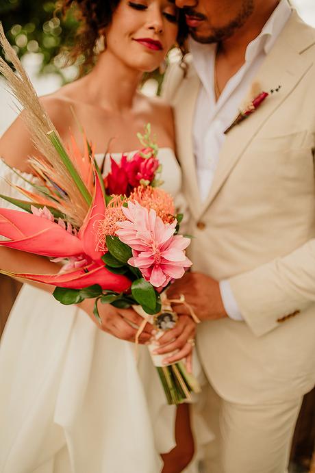 colorful-wedding-puerto-rico-tropical-flowers_03