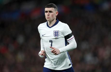 Where should Phil Foden play for England after Man City’s scintillating form?