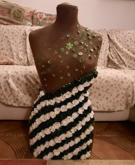 My thrifted dress form as I was removing the plastic flowers