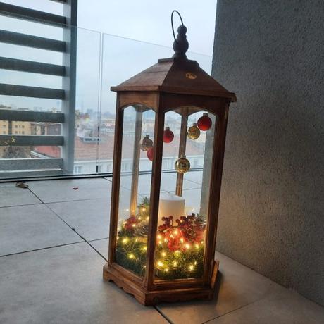 Our lamp projects: LEDs in bottles, books and more Our lamp projects: LEDs in bottles, books and more