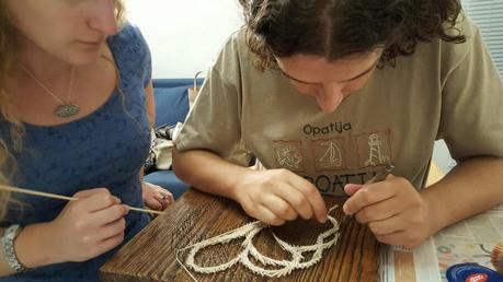 String art weaving in pair