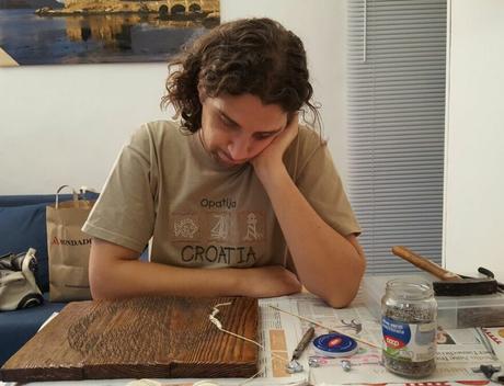 As soon as we began weaving, we faced the struggle of the chosen design