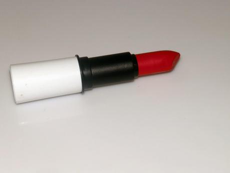 Diego+Dalla+Palma+31+Deep+Red+Lipstick+Swatches+07