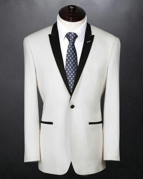 A single-button peak-lapel jacket