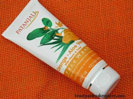 Patanjali Orange Aloe Vera Face Wash Review
