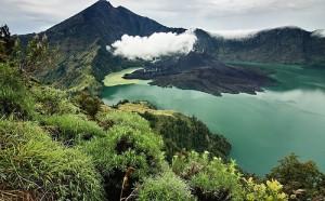 Hiking Mount Rinjani via Flickr