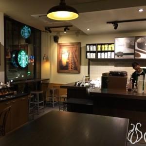 Starbucks_Coffee_Paris01