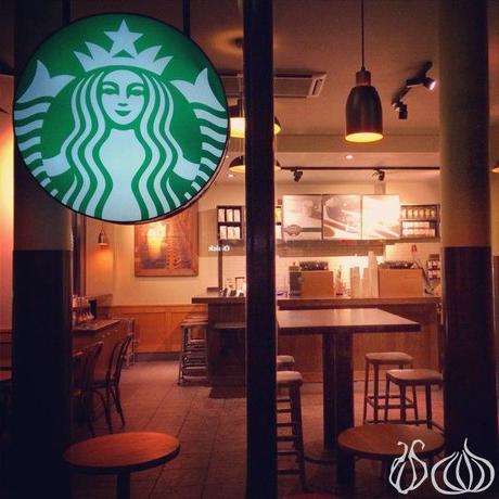 Starbucks_Coffee_Paris45