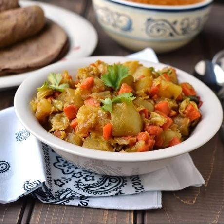 Tikel Gomen (Ethiopian Cabbage, Carrots & Potatoes)