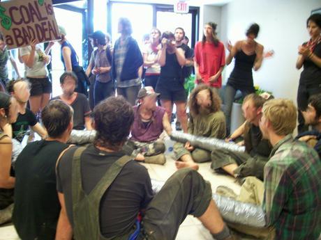 EF!ers occupy AMP Ohio offices against coal plant plans