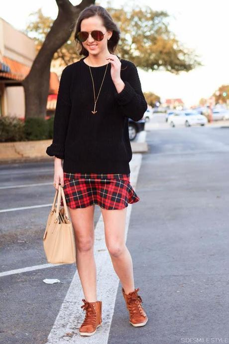 PLAID SKIRT