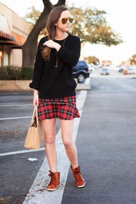 PLAID SKIRT