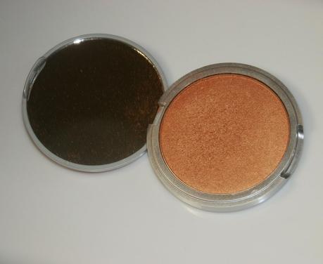 The+Balm+Betty+Lou+Manizer+Swatches+5