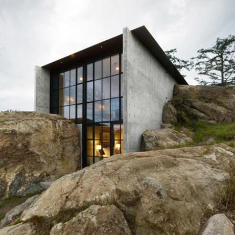 Concrete house by Olson Kundig Architects