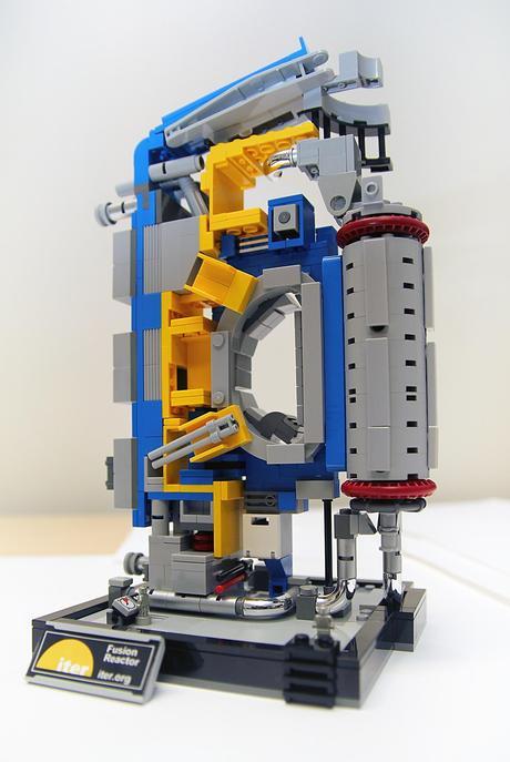 The ITER Lego model (front view)