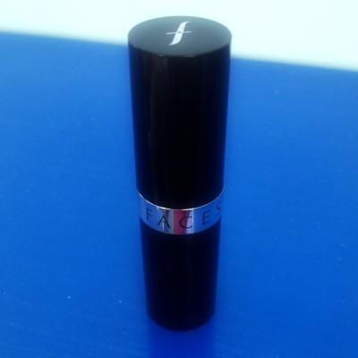 Faces Go Chic Lipstick in Sparkling Wine Review, Swatches, LOTD