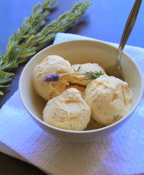 Honey Roasted Nectarine & Lavender Ice Cream ... and a chat with Hein van Tonder