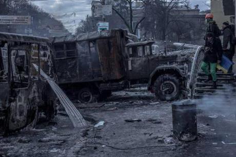 2014 protests Kyiv burns c