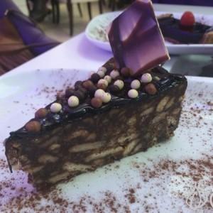 Chocolicious_Blueberry_Square_Dbayeh23