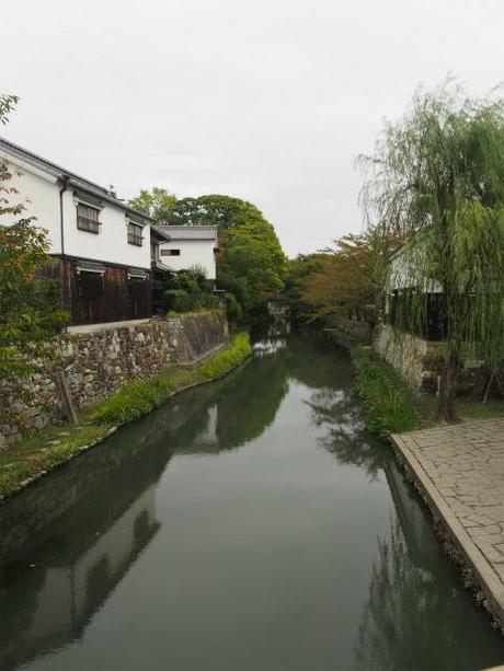 PA050133 近江商人の繁栄を偲ぶ近江八幡 / Omihachiman.. a castle town with a nostalgic atmosphere.