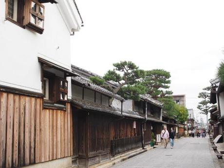 PA050162 近江商人の繁栄を偲ぶ近江八幡 / Omihachiman.. a castle town with a nostalgic atmosphere.