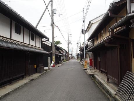 PA050215 近江商人の繁栄を偲ぶ近江八幡 / Omihachiman.. a castle town with a nostalgic atmosphere.