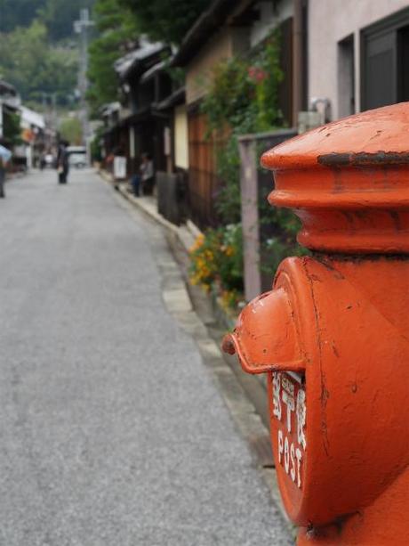 PA050175 近江商人の繁栄を偲ぶ近江八幡 / Omihachiman.. a castle town with a nostalgic atmosphere.