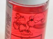 Marks Spencer Nature's Extracts Blissful Strawberry Antiperspirant Roll-On Review