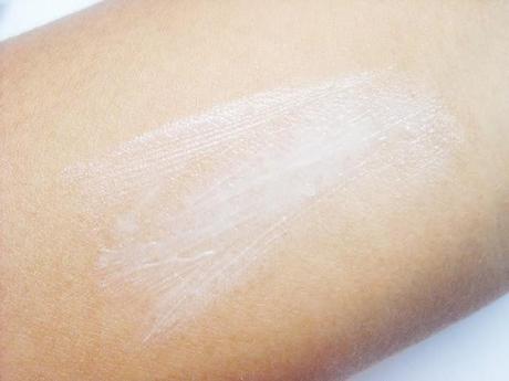 Celeteque Eye Tuck plus Dark Circles Lightener