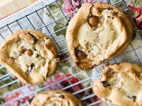 Brown Butter Chocolate Chunk Toffee Cookies