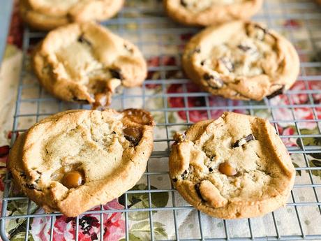 Brown Butter Chocolate Chunk Toffee Cookies