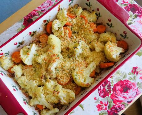 Crumb Topped Roasted Cauliflower and Carrots
