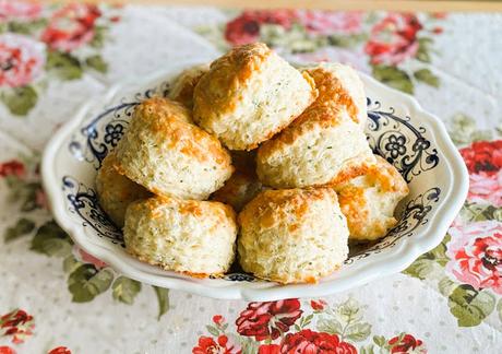 Cheddar Cheese & Chive Scones