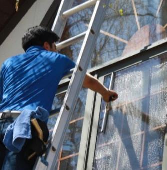 How Important Is A Window and Gutter Cleaning Company to Businesses In Metro Atlanta?