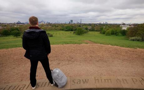 I commuted to work through London’s hidden green spaces – here’s what I learned