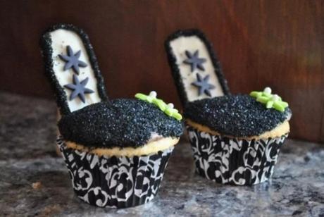 Black High Heels Cupcakes