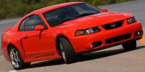 ford mustang 2004