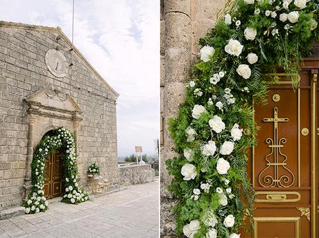 fairytale-wedding-kefalonia-beautiful-white-florals_13_1