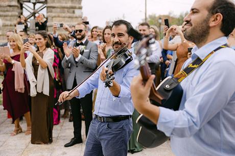 fairytale-wedding-kefalonia-beautiful-white-florals_14