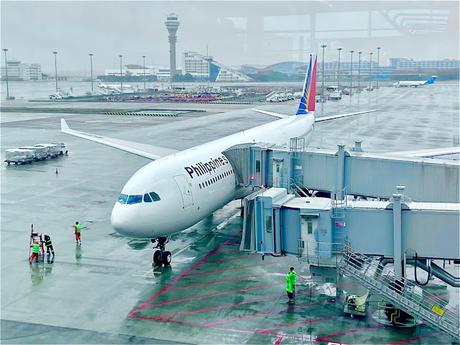 Flying High... Philippine Airlines!
