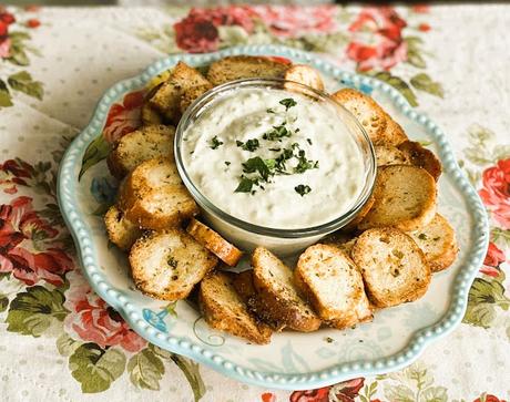 Garlic & Herb Bagel Crisps