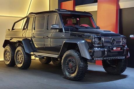 Mercedes-Benz G 63 6×6 AMG Brabus 700