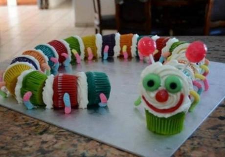 Caterpillar Made From Cupcakes