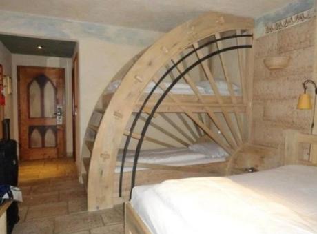 Water wheel Bunk Bed