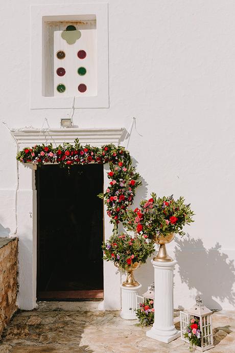 Fairytale destination wedding in Monemvasia | Karena & Constantine fairytale-destination-wedding-monemvasia_11x